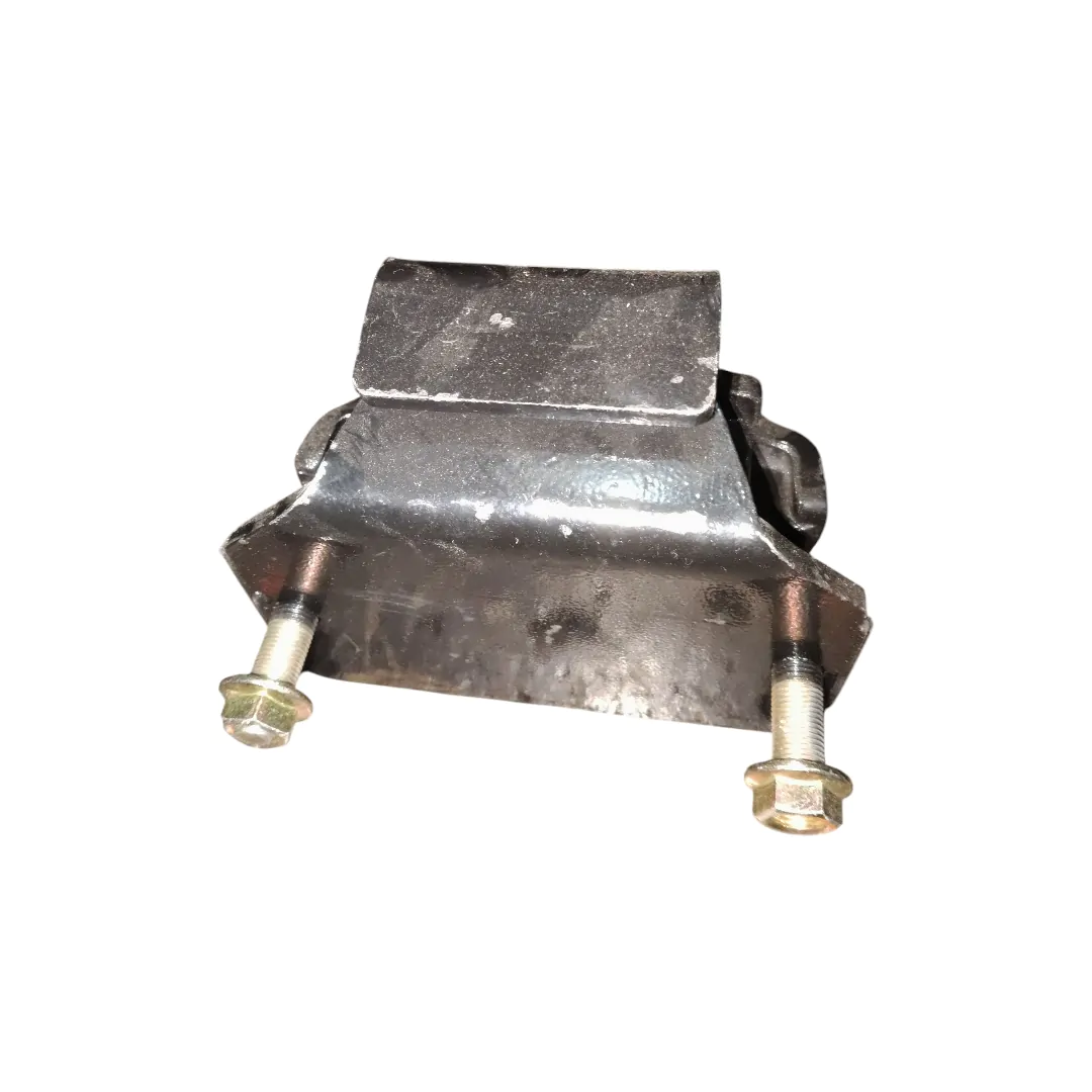 HINO FC500 SOPORTE MOTOR TRASERO - Image 3