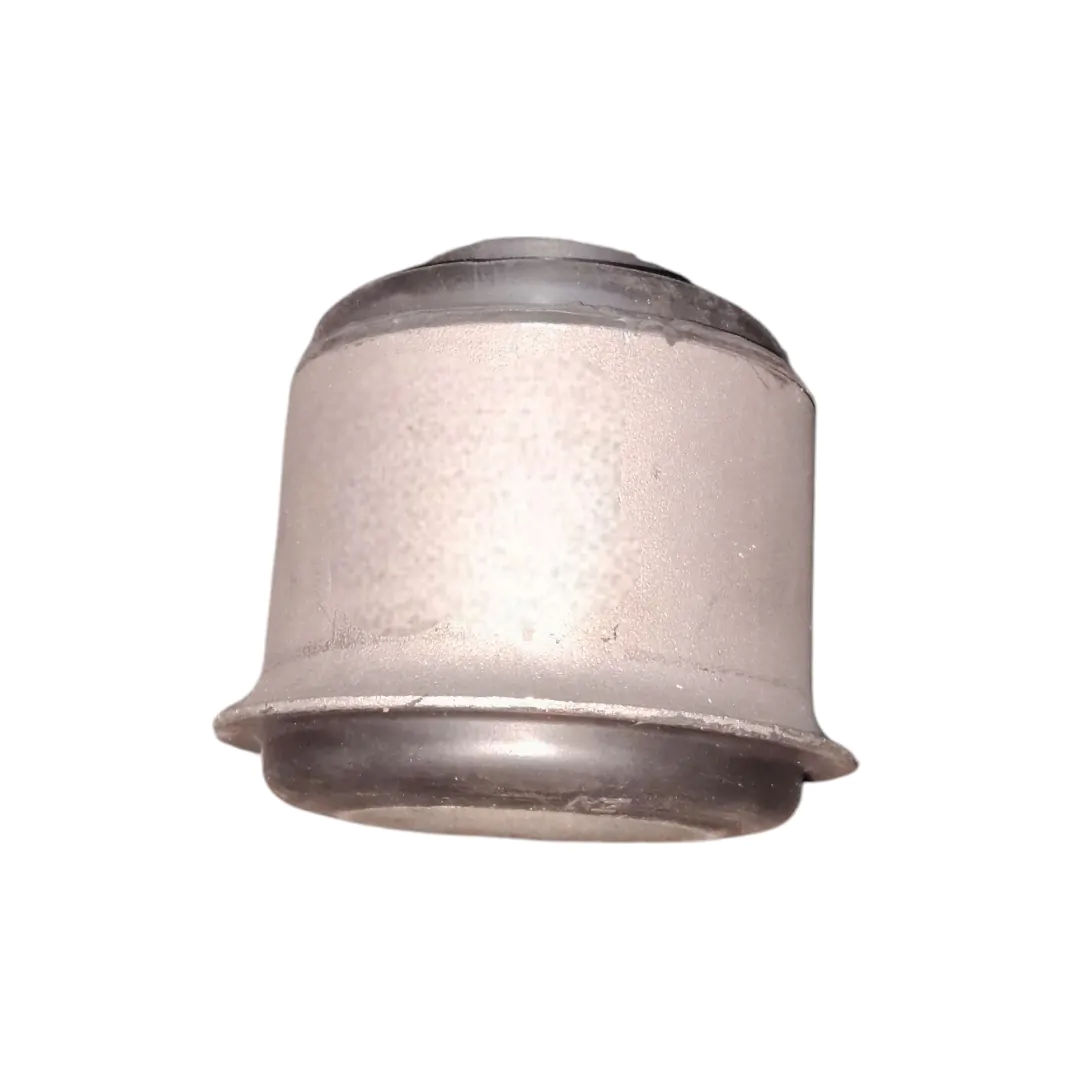 FORD 9000 SOPORTE MOTOR DELANTERO