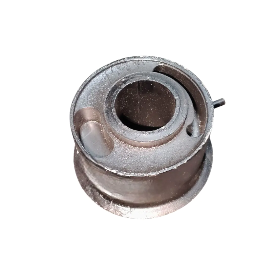 CUMMINS 4BT SOPORTE MOTOR TRASERO