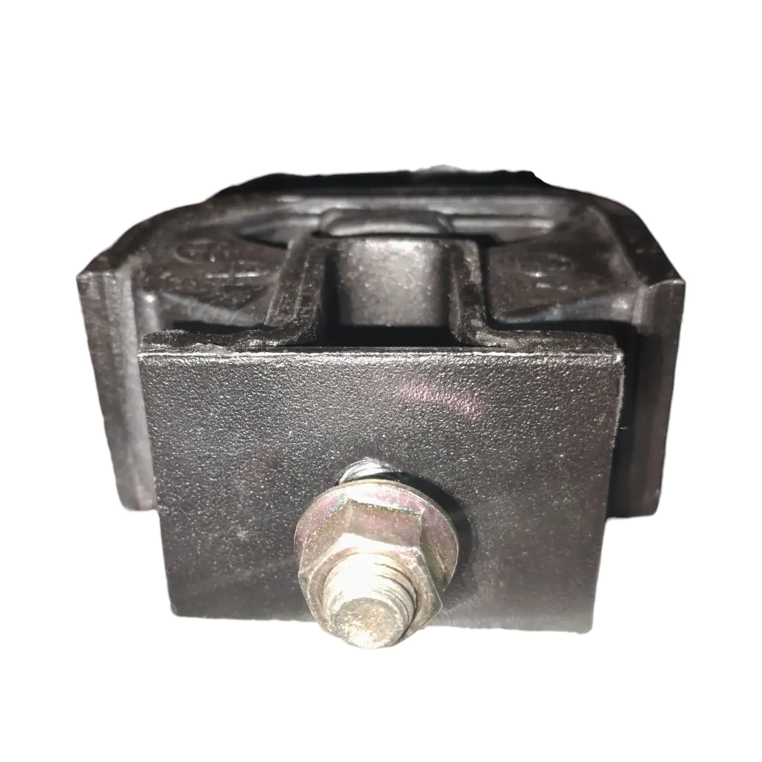 NISSAN MT3000 SOPORTE MOTOR DERECHO - Image 3