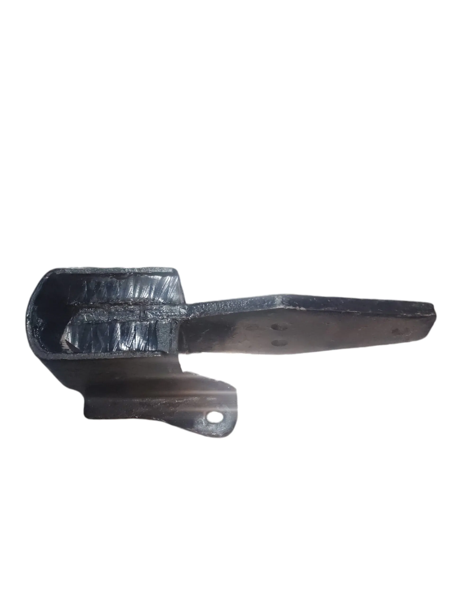 MAZDA B2200 SOPORTE MOTOR FRONTAL DERECHO [1979-1984] 2.2L - Image 3